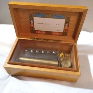 Reuge Turkish Mozart Music Box